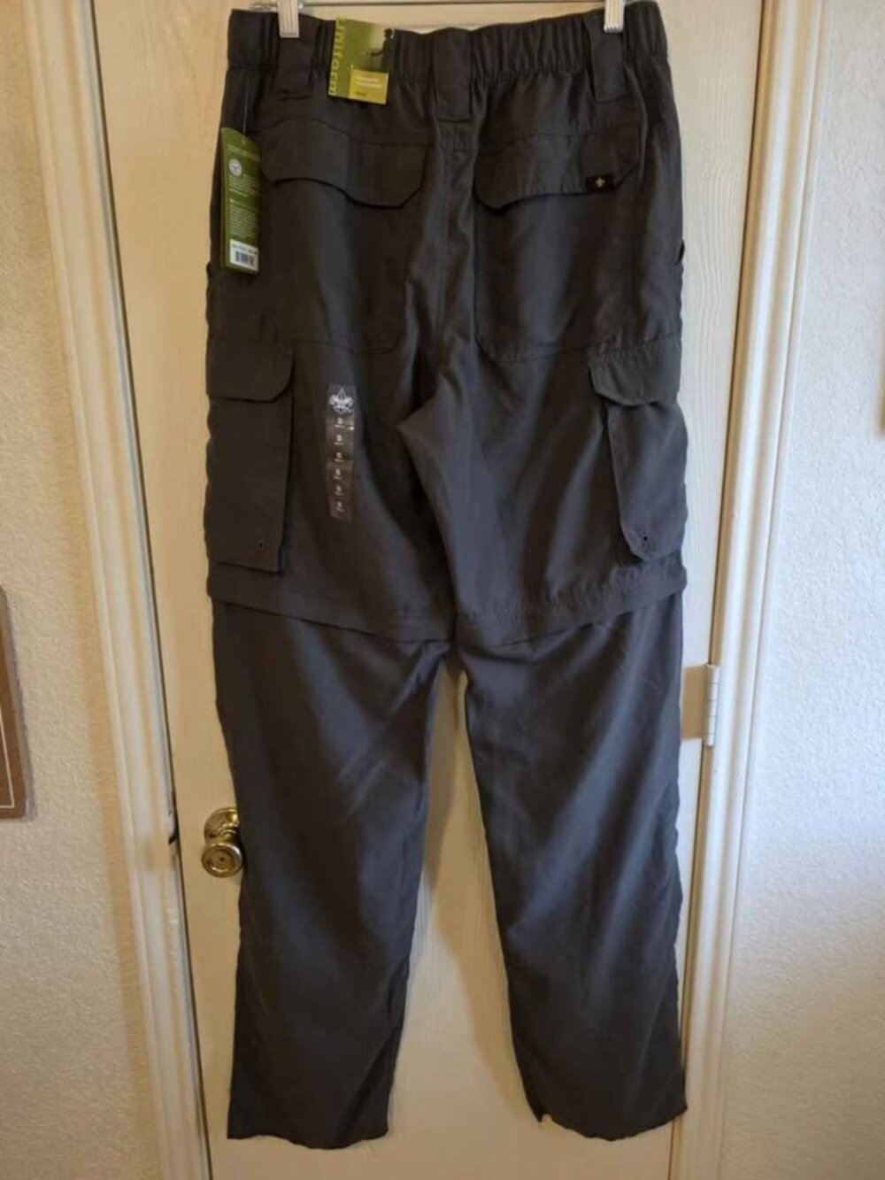 NWT Boy Scouts of America Green cargo Pants, Men’s Relaxed Small